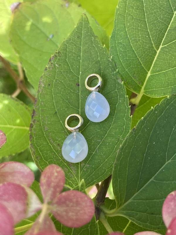Aanhangers chalcedone